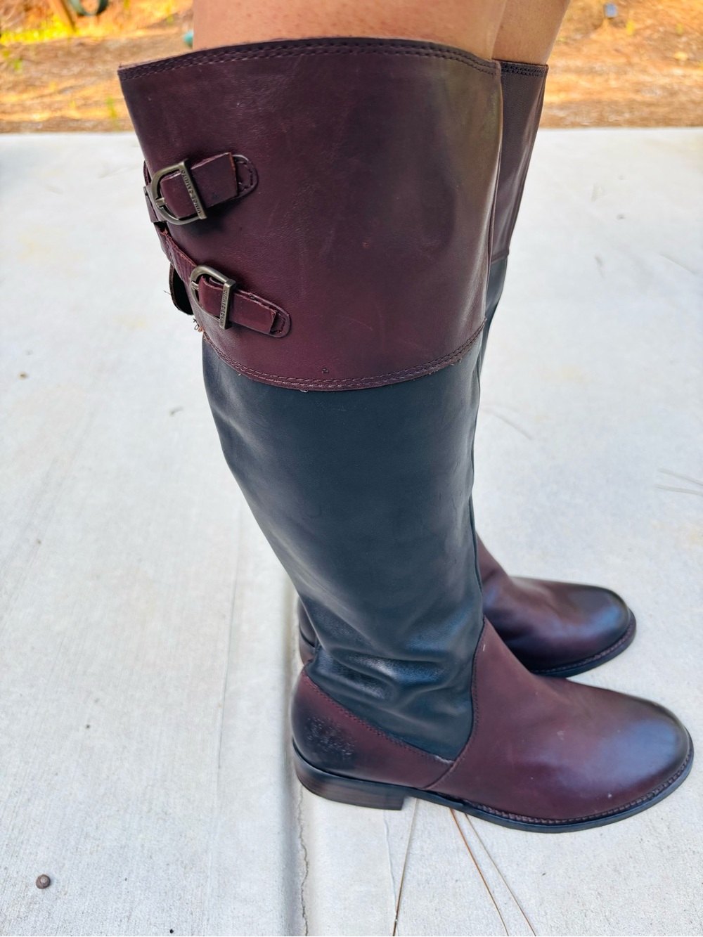 Vince Camuto Women's Two-Tone Leather Boots Riding Tall Black and Brown Size9.5 - Picture 14 of 15